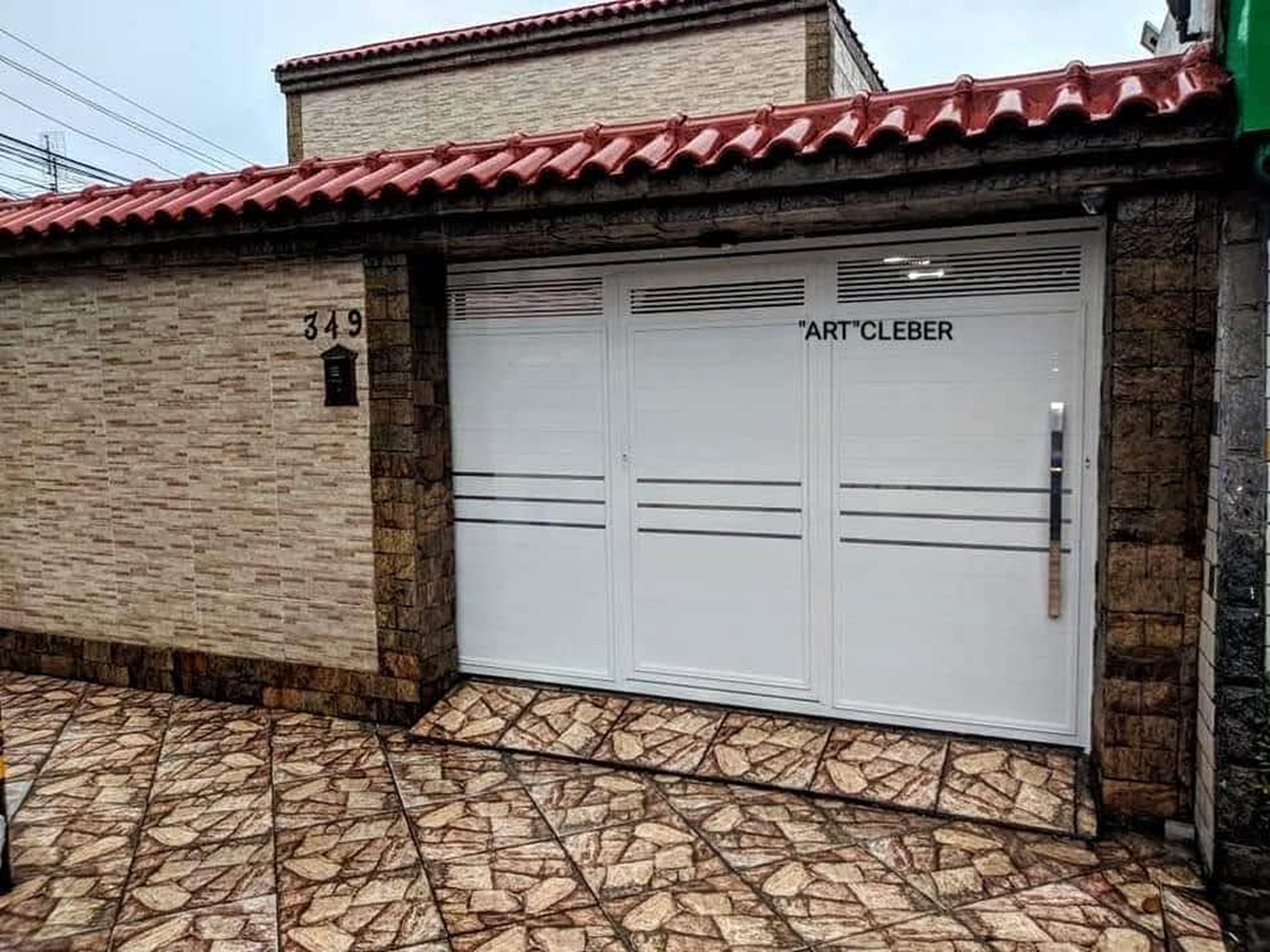 Portão automático de alumínio